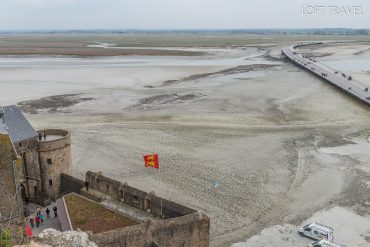 วิวจากด้านบน มงต์-แซงต์-มิเชล (Mont Saint-Michel)