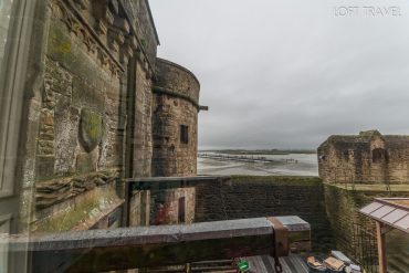 ประตู Gate เก่าแก่ มงต์-แซงต์-มิเชล (Mont Saint-Michel)
